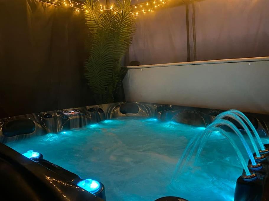 伯恩茅斯Secret Gem 1 Bed Garden Flat Private Luxury Hot Tub公寓 外观 照片